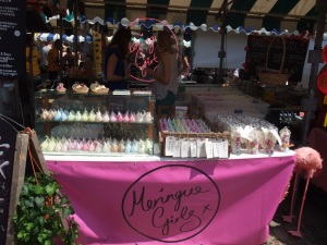 My eyes were harangued by the Meringue Girls stall.. 